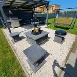 Διαμέρισμα Tin Men Apartmanhaz