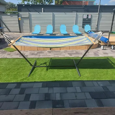 Tin Men Apartmanhaz * Tiszafüred