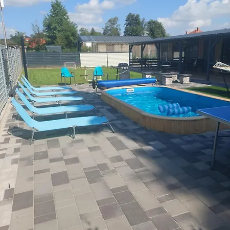 Tin Men Apartmanhaz شقة *