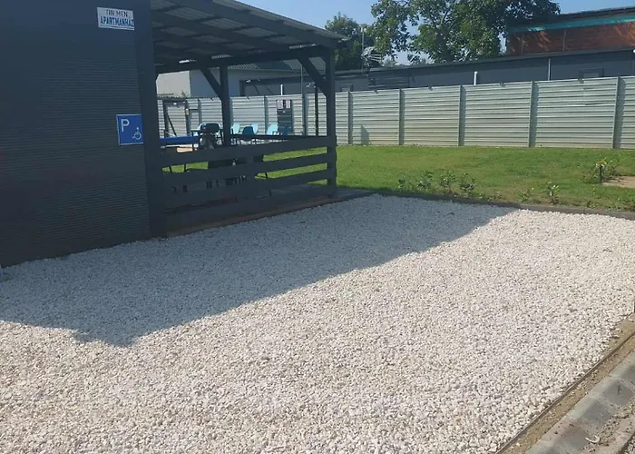 Daire Tin Men Apartmanhaz Tiszafüred